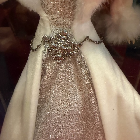 Barbie Holiday Visions Doll in White and Silver 2003 NIB - Picture 3 of 11